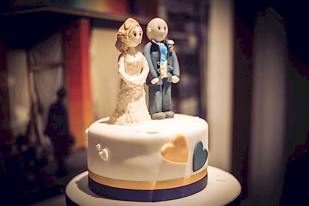 Bridesmaids Hard Days Night Hotel liverpool photographer photography rachel clarke girls bride wedding day love happy natural photos getting ready bridal prep aisle ceremony cake