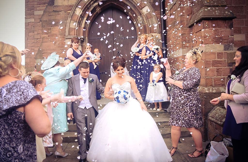 wedding photographer photography liverpool north west southport merseyside cheshire natural style love first look confetti