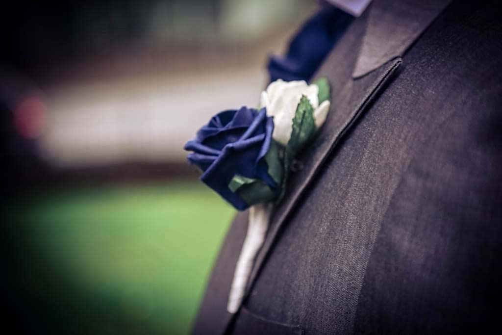 wedding photographer photography liverpool north west southport merseyside cheshire natural style love first look confetti details