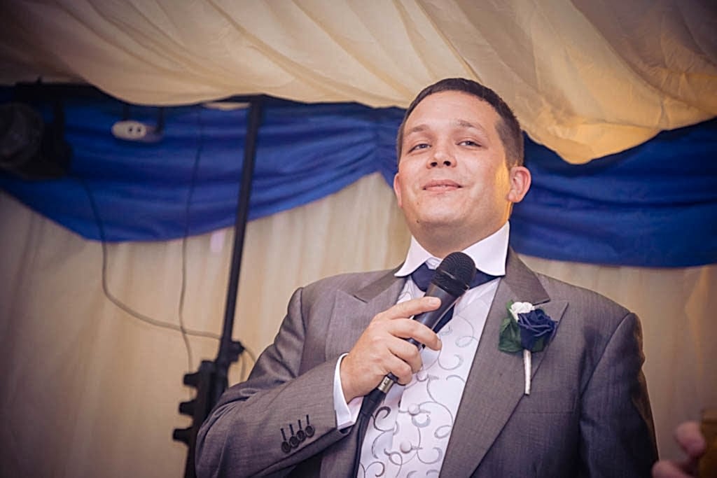 wedding photographer photography liverpool north west southport merseyside cheshire natural style love family warren farm formby speech