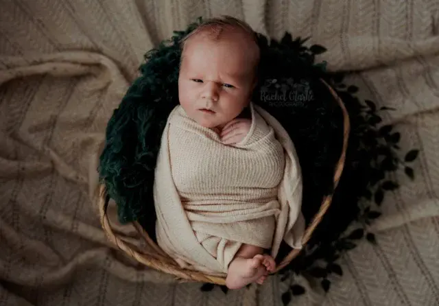 Handsome baby boy Finlay Mac😍💙 

He didn't want to miss much at all, swipe for a bts action shot🥰 @hannah_caitlin91

Super busy with the remaining April babies this week, can't wait to meet all of the May babies 😊 Who is expecting a May baby?! I have space for 1 or 2 more, all info and packages can be found on the link in my bio 😊

#liverpoolnewbornstudio #liverpoolbabyphotos #liverpoolmum #liverpoolphotographer #liverpoolnewbornphotos #liverpoolnewbornphotographer #liverpoolnewbornshoot #newbornphotosliverpool