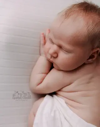 There’s nothing sweeter than those adorable squishy rolls from this comfy pose 😍✨
If you’re expecting a baby this summer, I still have a few newborn session slots available!

📆 Availability:
June – 2 spaces
July – 3 spaces
August – 5 spaces
September – 2 spaces

With a full summer of weddings ahead, I’m only taking on a limited number of newborn bookings — so if you’re thinking about capturing those precious first moments, now’s the time to get in touch! 🍼
You can find all package details via the link in my bio 💕

📸 @rachelclarkephotography

#NewbornPhotographer #LiverpoolPhotographer #LiverpoolNewbornPhotographer #RachelClarkePhotography #NewbornPhotographyUK #BabyPhotoshoot #MaternityAndNewborn #SummerBaby2025 #LiverpoolMums #NewMumLiverpool ##NewbornSession